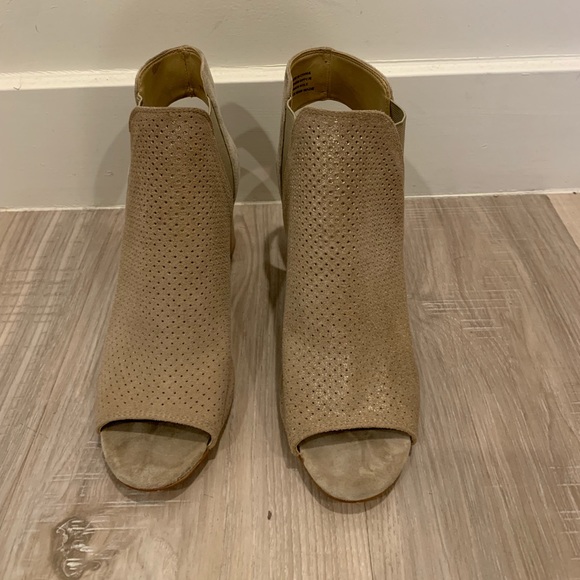 Vaneli heeled booties - Picture 2 of 4